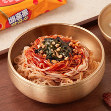Baehongdong Bibim Myeon Nouilles Instantanées avec Sauce Épicée 137G [Nongshim]