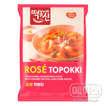 떡볶이의 신 로제 떡볶이 God of Tteokbokki Sauce Rosée 360G [Dongwon] DDM 13.12.2024