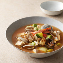 Sunchang Pâte de Soja aux Coquillages et aux Anchois 450G [Chungjungone]