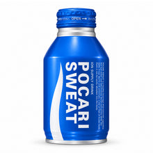 Pocari Sweat 300 ml [Otsuka] — Boisson isotonique japonaise Pocari Sweat en canette bleue, riche en électrolytes pour favoriser l’hydratation.