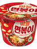 마늘면볶이 큰컵 Maneul Myeon Bokki Ramen Sautées à l’ail en Grand Bol 111G [Nongshim]